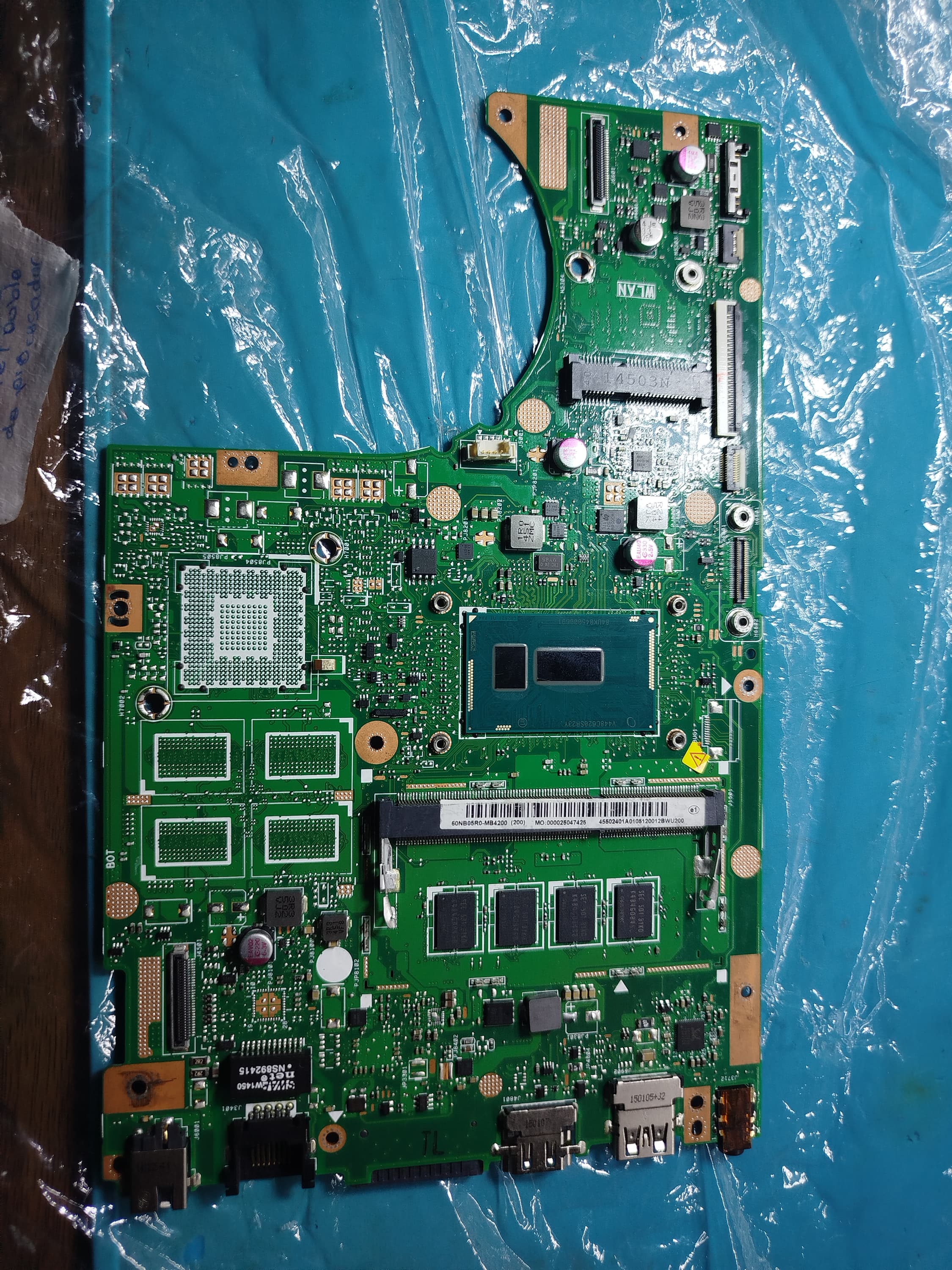 Tarjeta madre Asus Transformer Book Flip TP500LN (Donante)