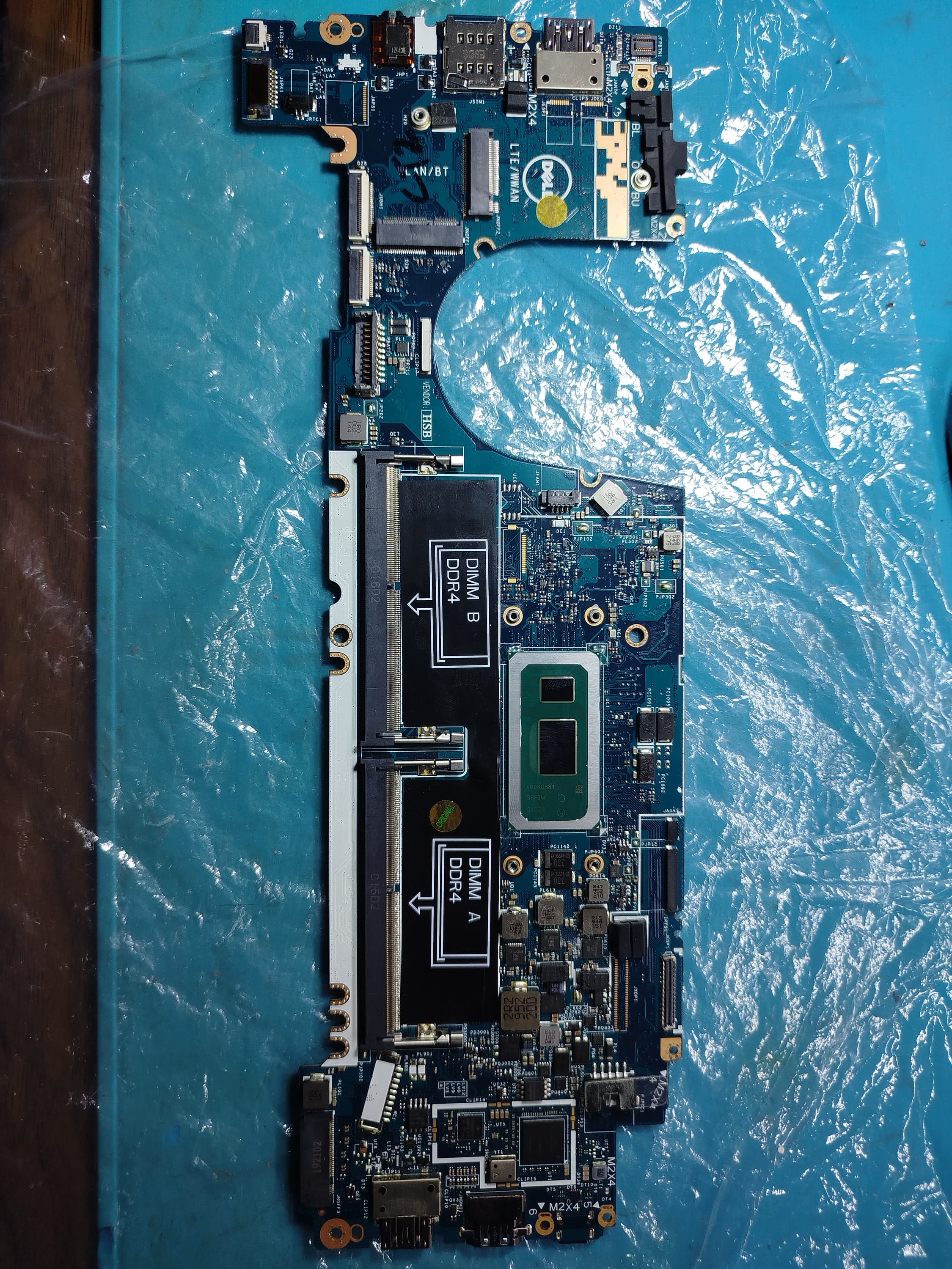 Tarjet madre Dell Latitude 7400 LA-G871P (Donante)