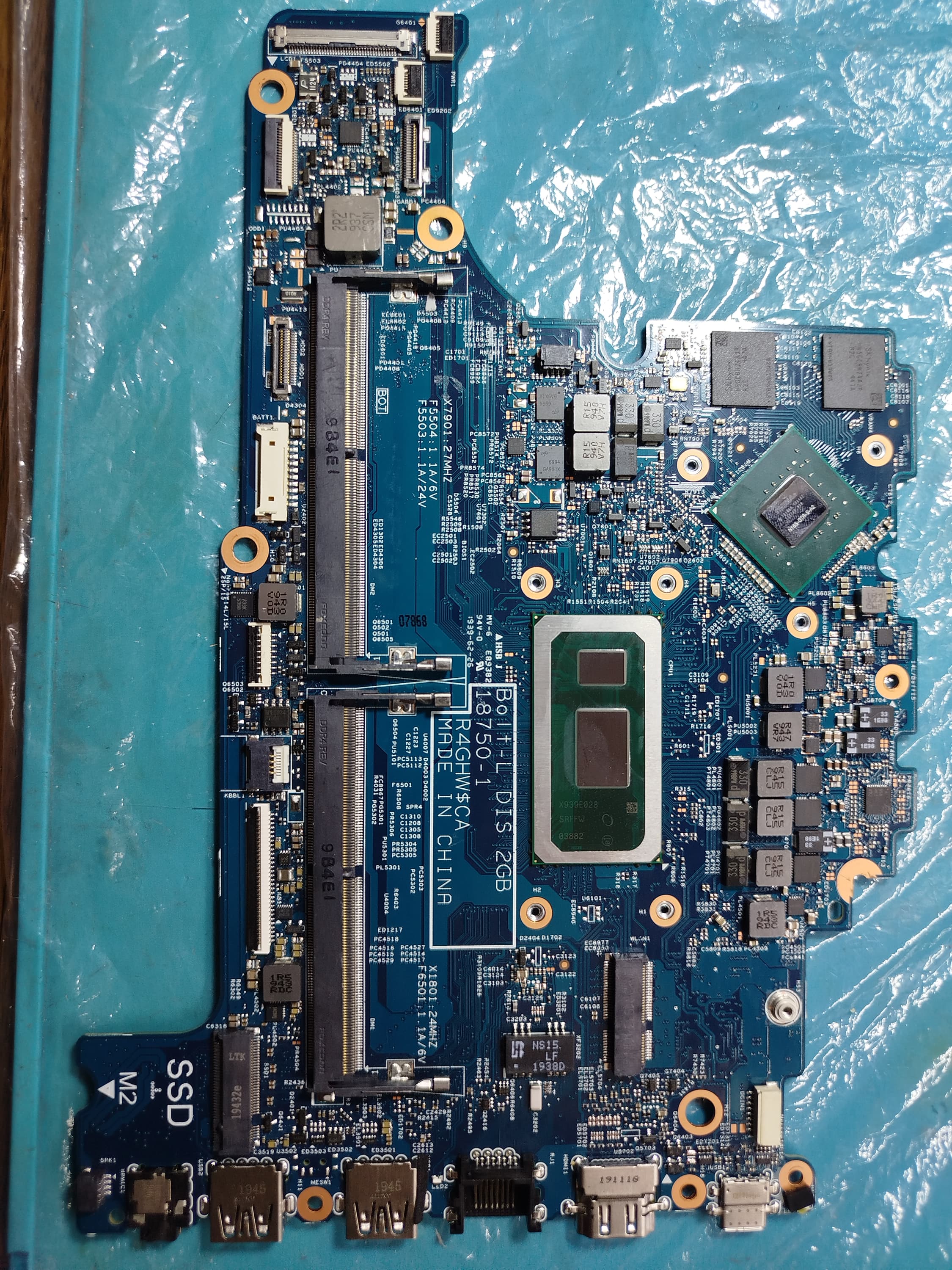Tarjeta madre Dell Latitude 3400 18750-1 R4GHW$CA (Donante)