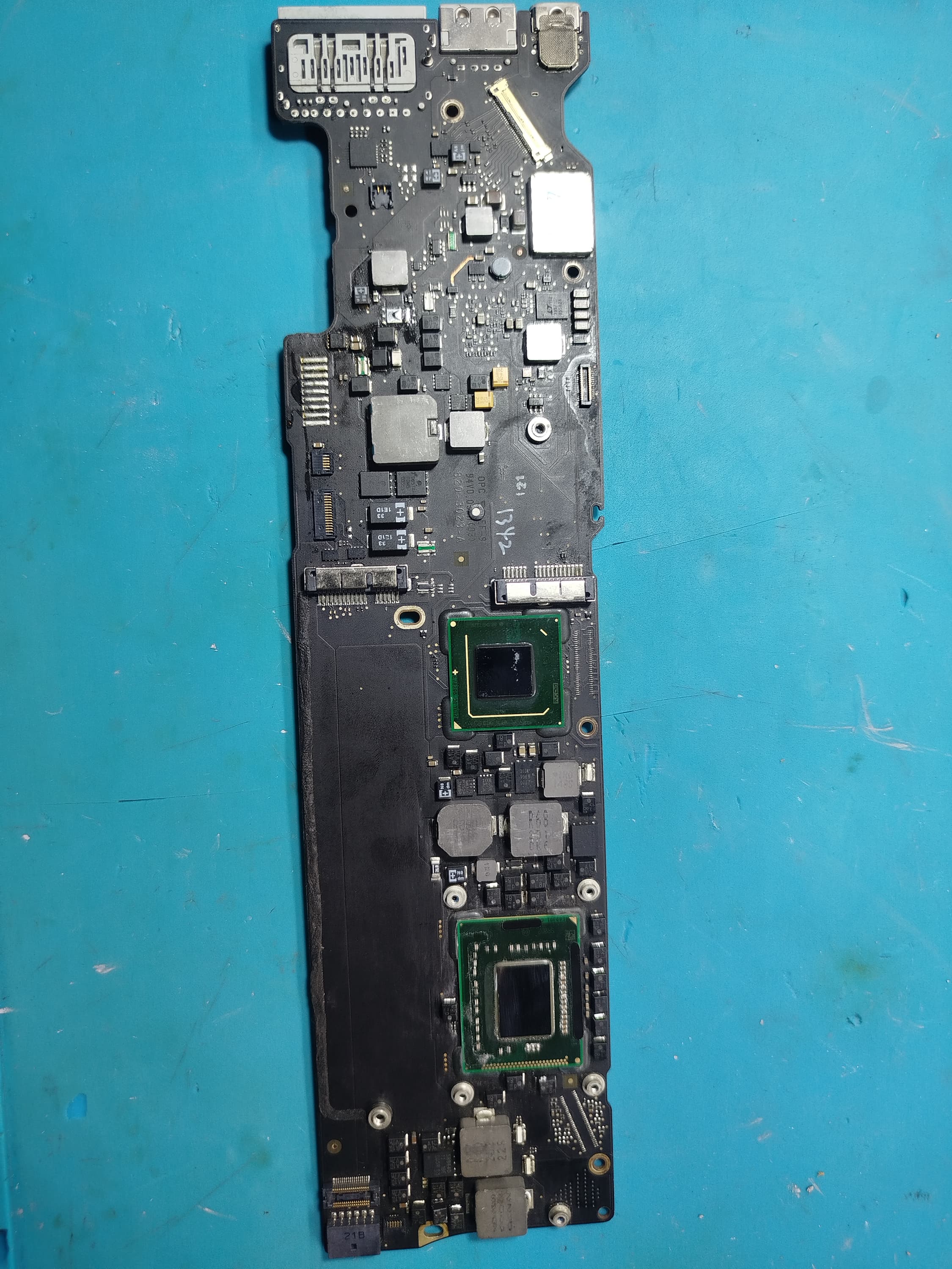 Tarjeta madre Macbook Air 13" A1369 820-3023-A (Donante)